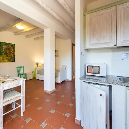 Il In Apartment *